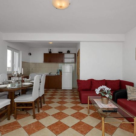 Apartments Vele Макарська Екстер'єр фото