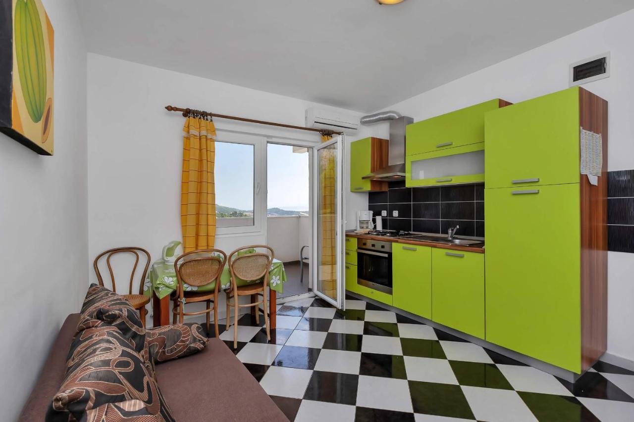 Apartments Vele Макарська Екстер'єр фото
